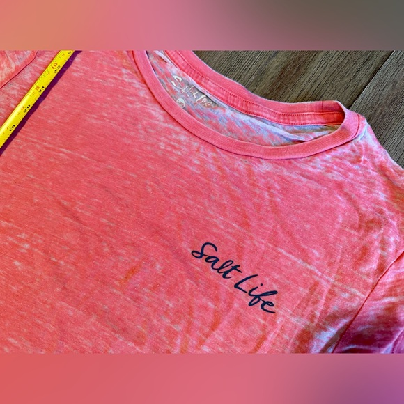 Women's Salt Life Live Salty Sheer/Distressed Shirt - Coral, L - Picture 4 of 9